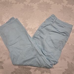 Chico's Size 1.5 Slim Leg Crop Pant